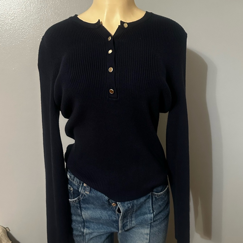 Abercrombie & Fitch Dark Blue Sweater